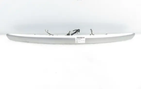 Ford Focus Trunk door license plate light bar 6M51A43404BA