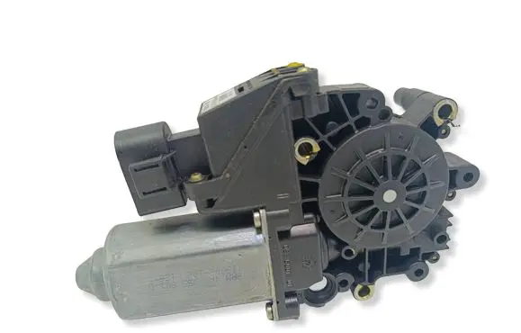 Audi A6 S6 C4 4A Front door window regulator motor 4A0959801D 19002102