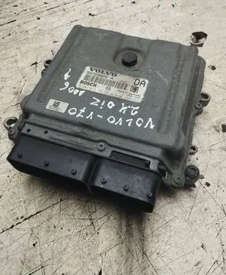 Volvo V70 Engine control unit/module 30729826A 1039S12418 0281012103