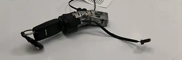 Citroen C4 I Ignition lock 9663123380