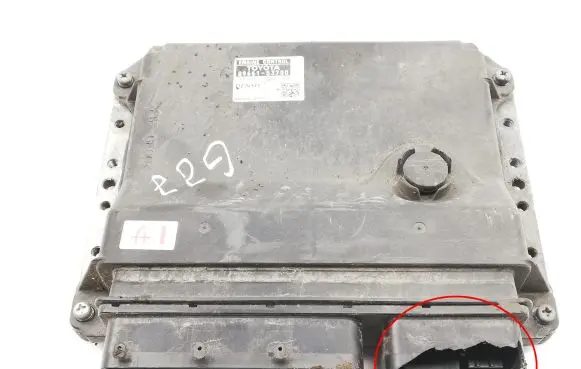 Lexus IS 220D-250-350 Engine control unit/module 8966153700
