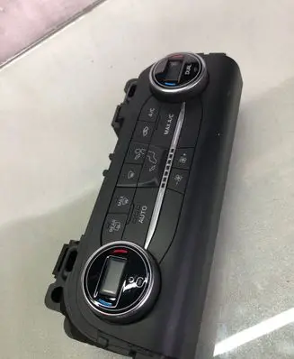 Ford Kuga III Climate control unit Lj6t18c612ac Lj6t18c612