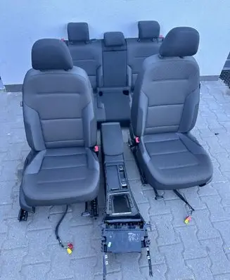 Seat set