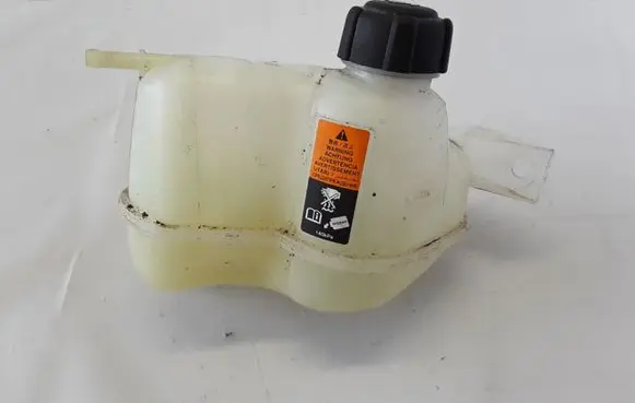 Renault Koleos II Coolant expansion tank/reservoir