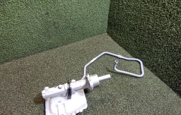 Fiat Talento Master brake cylinder 460913484R 93868496 308506981R