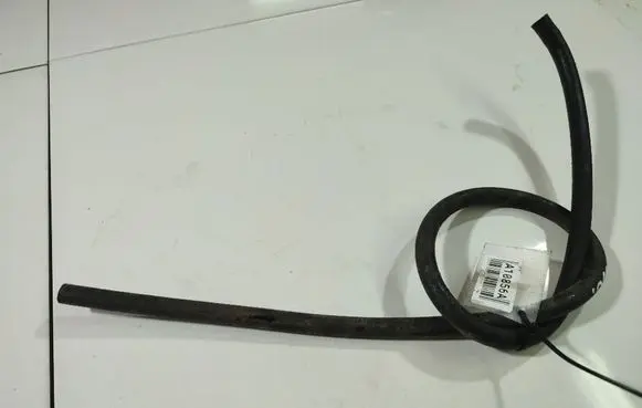 Chrysler PT Cruiser Engine coolant pipe/hose