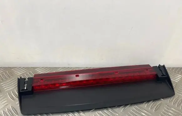 Audi A6 S6 C8 4K Third/center stoplight 4K5945097