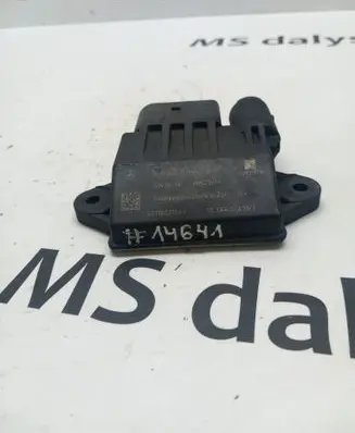 Mercedes-Benz ML W164 Glow plug pre-heat relay A6429007801 6429007801