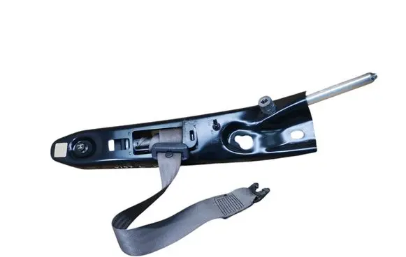 Volvo XC90 Front seatbelt 3999972 6Q0890921A