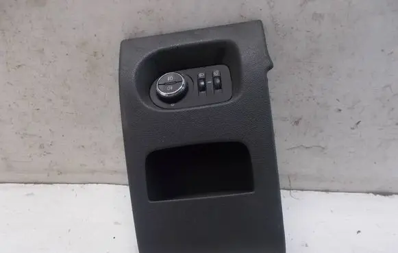 Opel Corsa D Fog light switch 