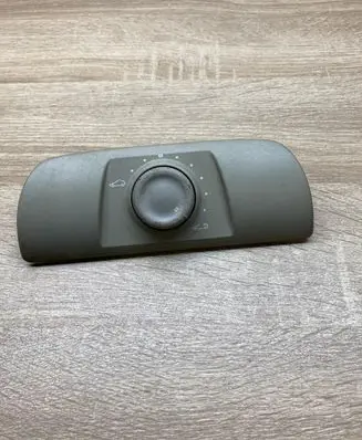 Renault Laguna II Sunroof switch 8200001165