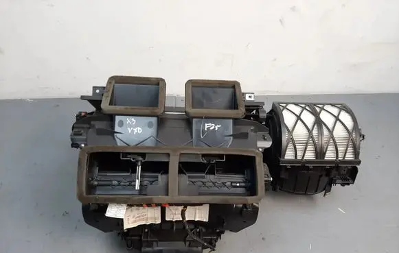 BMW X3 F25 Interior heater climate box assembly 9355527