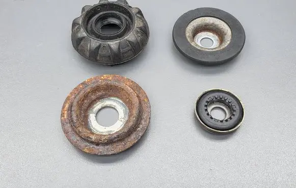 Smart ForTwo II Front coil spring rubber mount A4513220028 A45132200