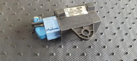 Peugeot 407 Other relay 9652174680