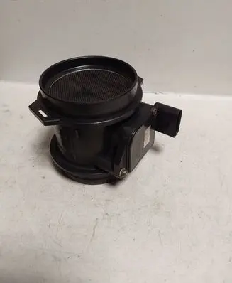 Audi A6 S6 C5 4B Mass air flow meter AFH7501A