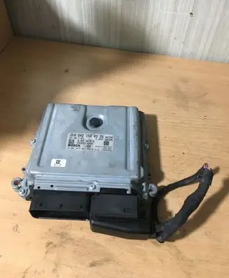 Mercedes-Benz C W204 Engine control unit/module A6421500326
