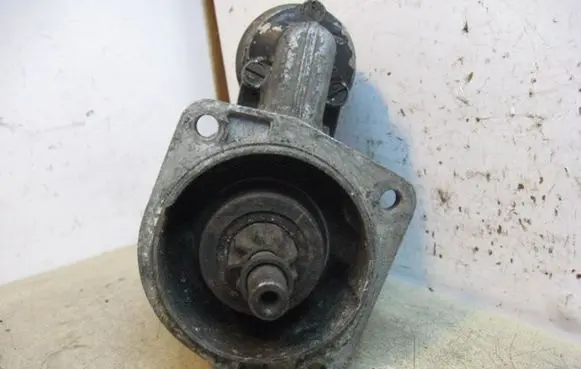 Volkswagen Golf II Starter motor 1005822166 13L 0331303041