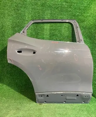 Cupra Formentor Rear door