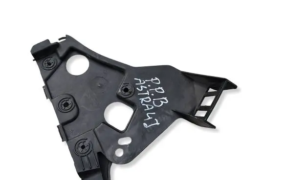 Opel Astra J Front bumper mounting bracket 13264475