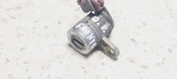 Opel Frontera A Front door lock (next to the handle) 09T7N 1609