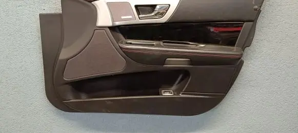 Jaguar XF X250 Front door card panel trim 8X235423712