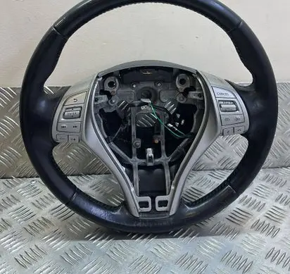 Nissan Qashqai Steering wheel 34160226C