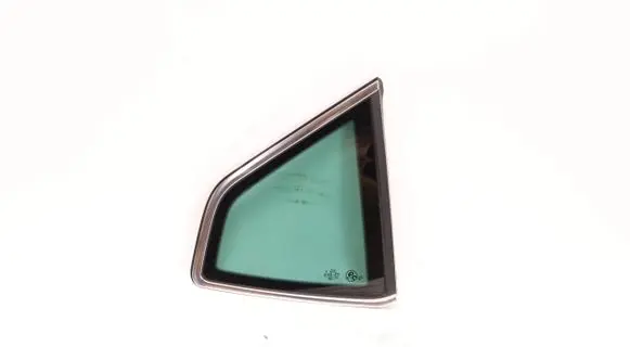 Seat Ateca Rear side window 575845042