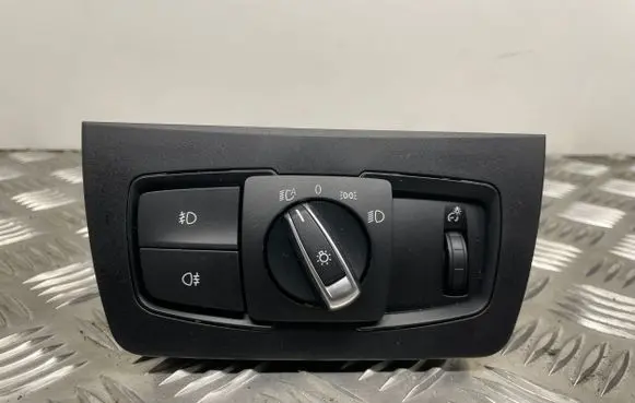 BMW 4 F36 Gran coupe Light switch 6847512