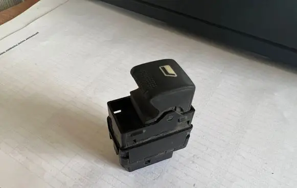 Peugeot 406 Electric window control switch