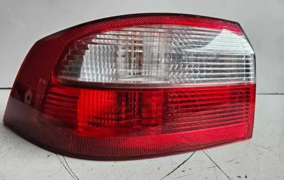 Renault Laguna II Rear/tail lights 8200002473