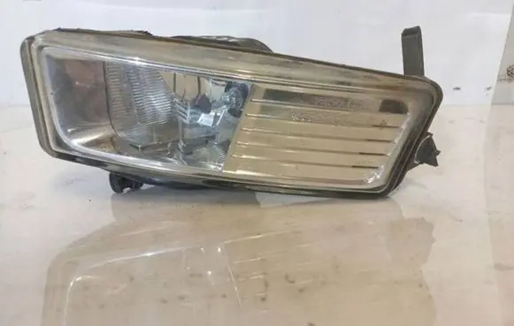 Audi A6 S6 C6 4F Front fog light 168555