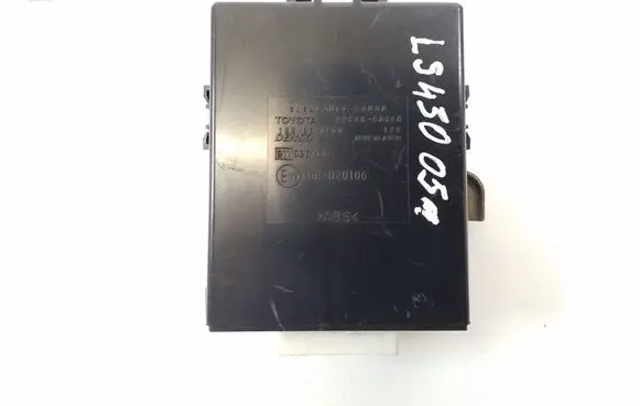 Lexus LS 430 Other control units/modules 8934050020