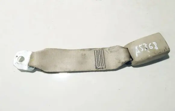 Nissan Pathfinder R51 Front seatbelt buckle e034501 b-034501