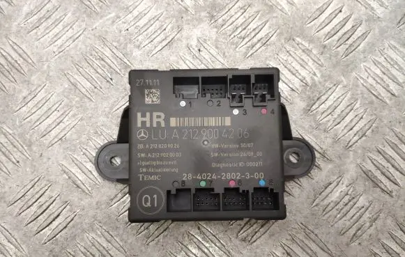 Mercedes-Benz C W204 Door control unit/module A2129004206