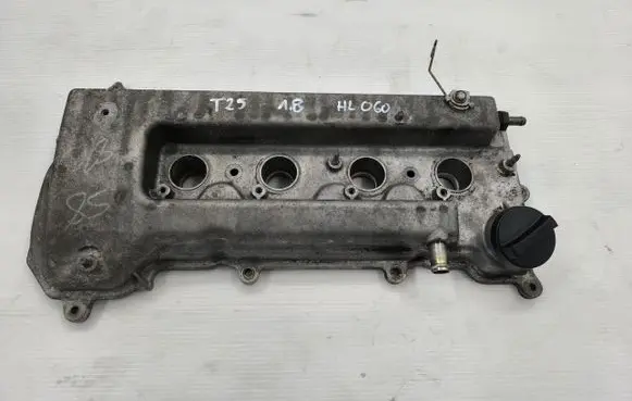 Toyota Avensis T250 Rocker cam cover 