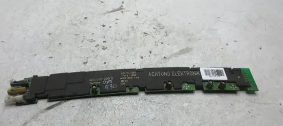 Audi A8 S8 D3 4E Aerial antenna amplifier 4E0035225D