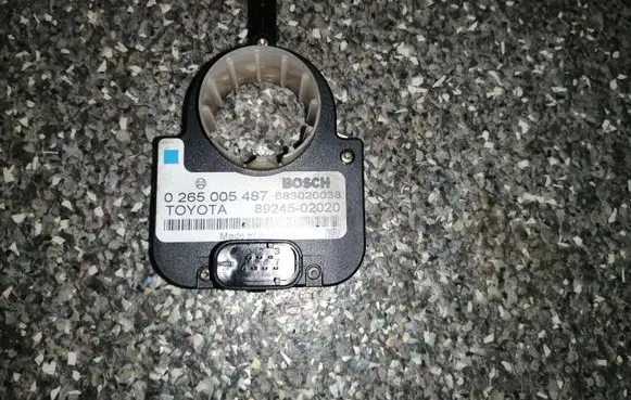 Toyota Avensis T250 Steering angle sensor 0265005487