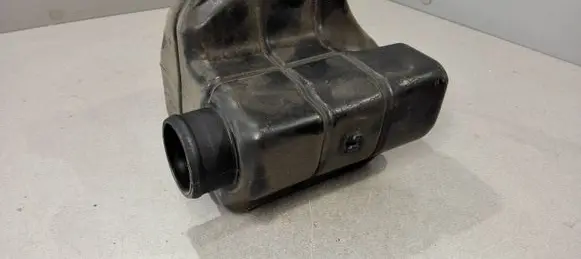Intake resonator