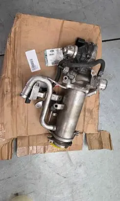 Land Rover Range Rover Velar EGR valve cooler LR069681 LR063194