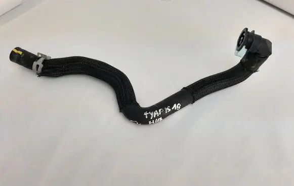Toyota Yaris Engine coolant pipe/hose
