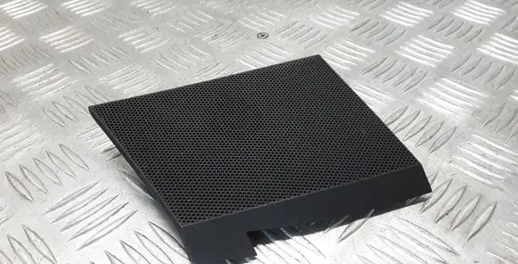 Side speaker trim/cover