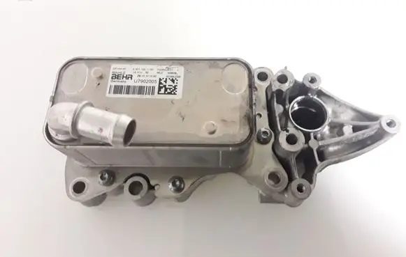 Mercedes-Benz GLC X253 C253 Oil filter mounting bracket A6511801165