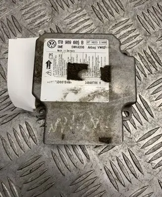 Airbag control unit/module