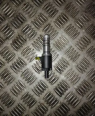 Volkswagen T-Roc Camshaft position sensor 304E906455AC