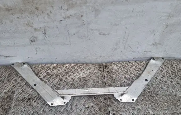 BMW 7 G11 G12 Top upper radiator support slam panel 3C745380001
