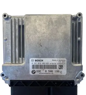 BMW 5 E60 E61 Engine control unit/module 8506199 0281016068