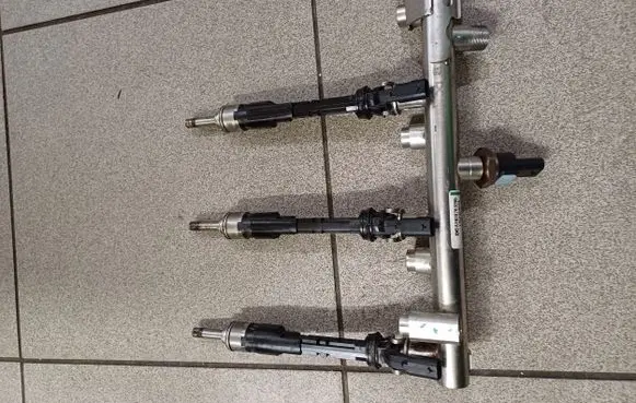 Nissan Qashqai Fuel injector A2820700087 A2820703200