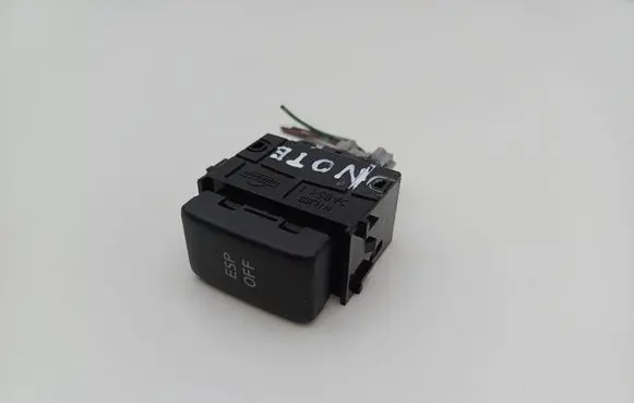Nissan Note (E11) ESP (stability program) switch 
