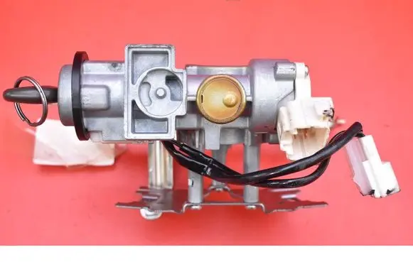 Daihatsu Sirion Ignition lock 381150