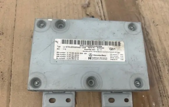 Mercedes-Benz C W204 GPS navigation control unit/module A2049015902 A1729009302 A2049026102